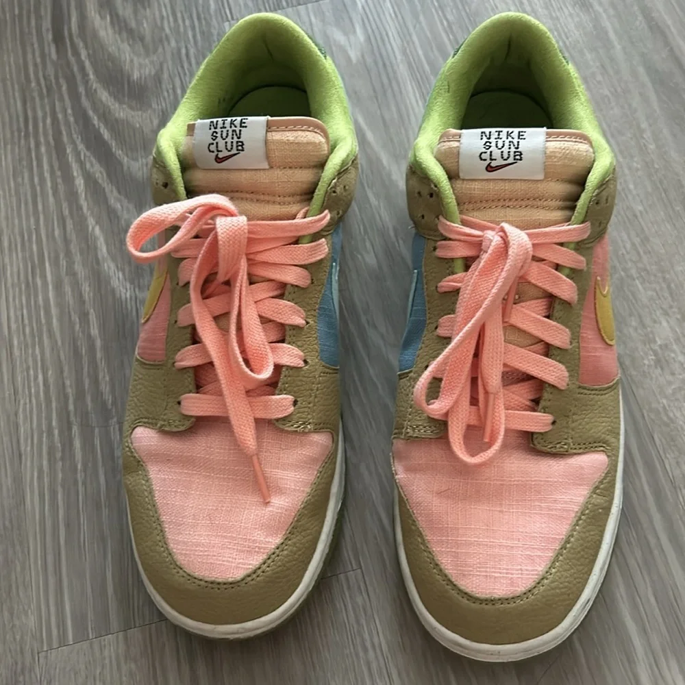Nike Dunk Low Sun Club - Arctic Orange Sanded Gold - Picture 2 of 13